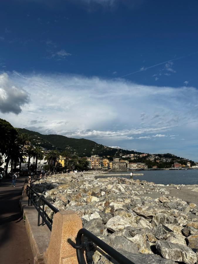 Town Flat Rapallo - Free Parking Bagian luar foto